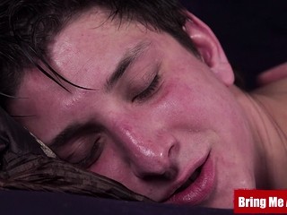 Muscular daddy massages and barebacks young twink gay